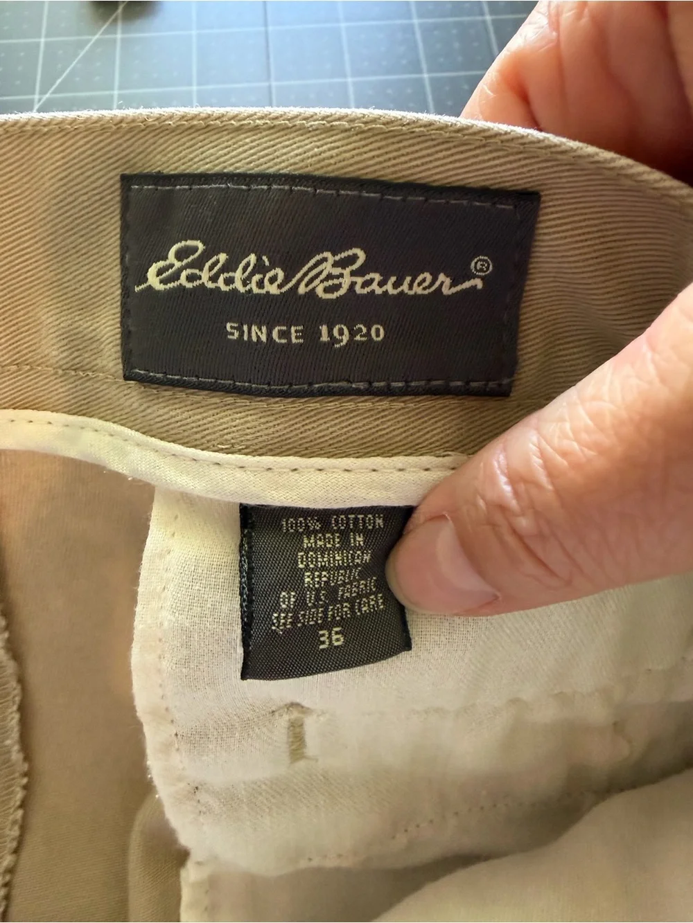 3/$20 Eddie Bauer Khaki Pleated Shorts